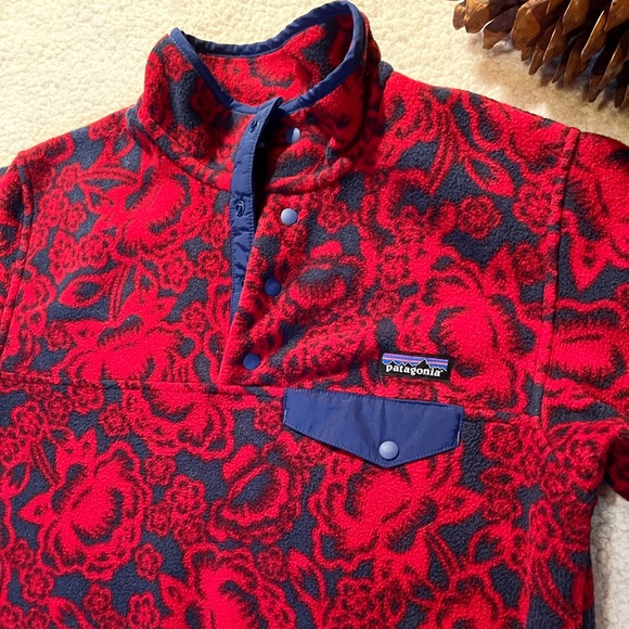 Patagonia Synchilla Snap-T Fleece Pullover in Red Lotus - Picture 7 of 9
